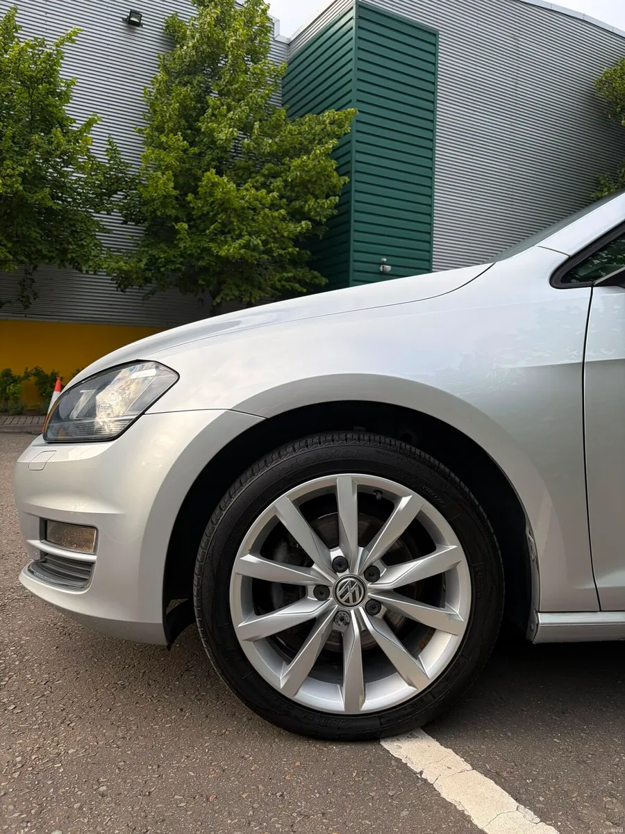 VW Golf 1.4 TFSI Automatic - Image 3