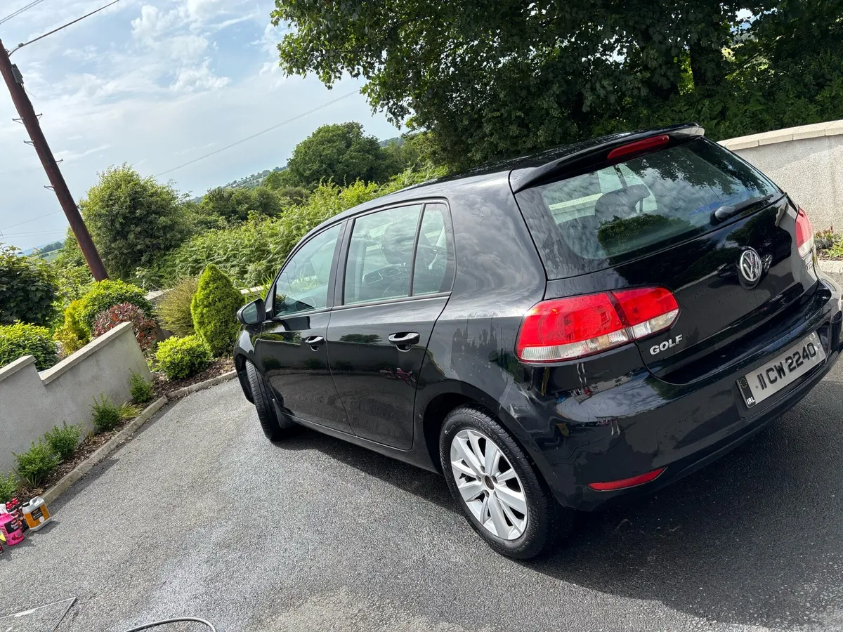 Volkswagen Golf 1.6 TDI - Image 2