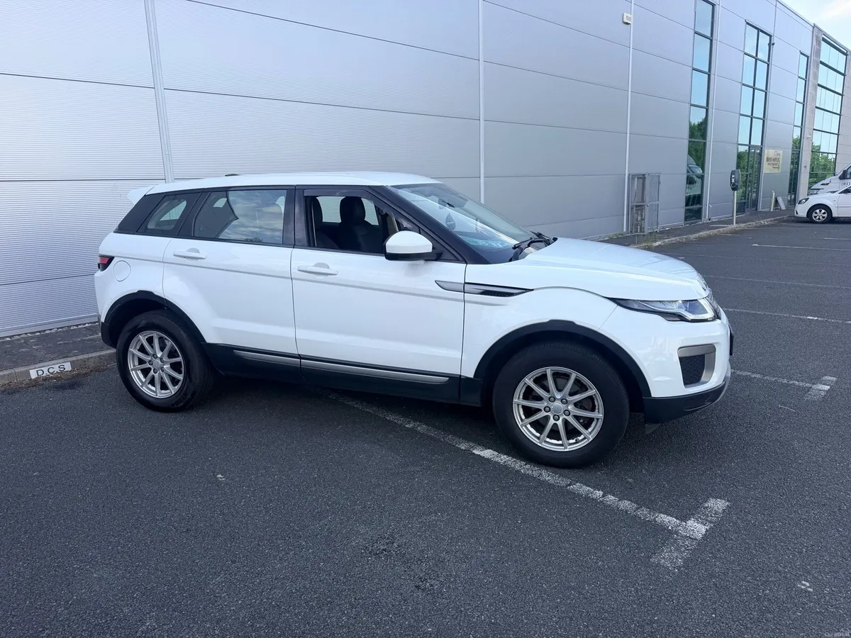 Range Rover evoque - Image 4