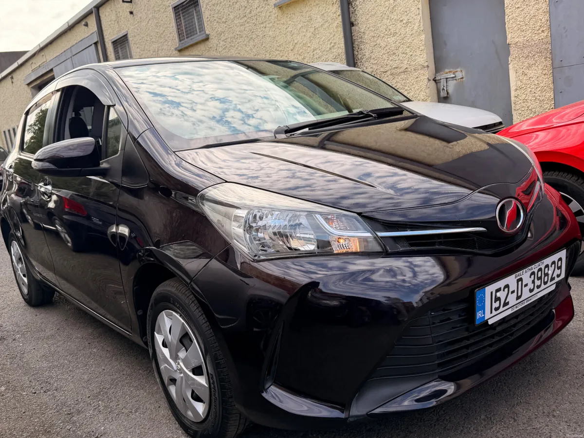 Toyota Vitz  /Yaris 2015 Automatic - Image 2