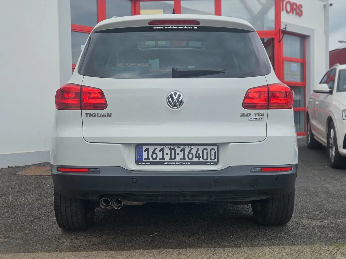 Volkswagen Tiguan 2016 - Image 4