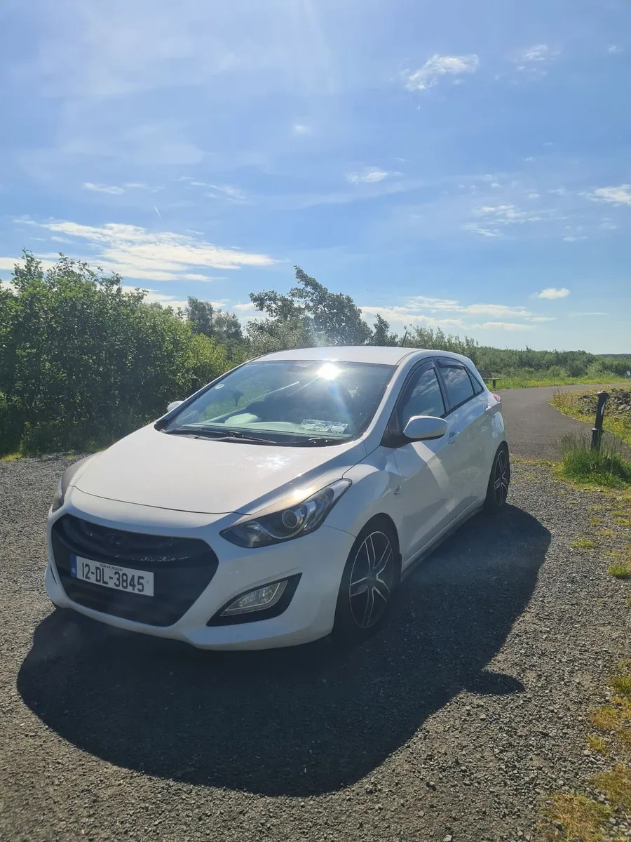 Hyundai i30 2012 - Image 1