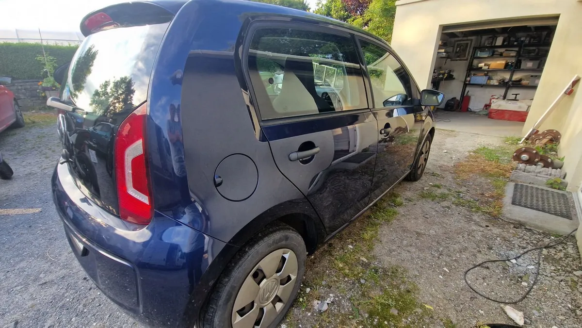 Volkswagen up! 2014 - Image 3