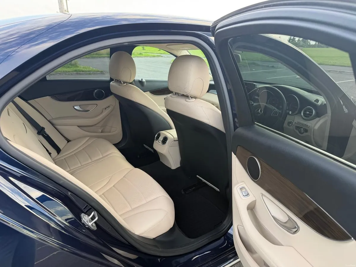 Mercedes-Benz C-Class 2017 - Image 2