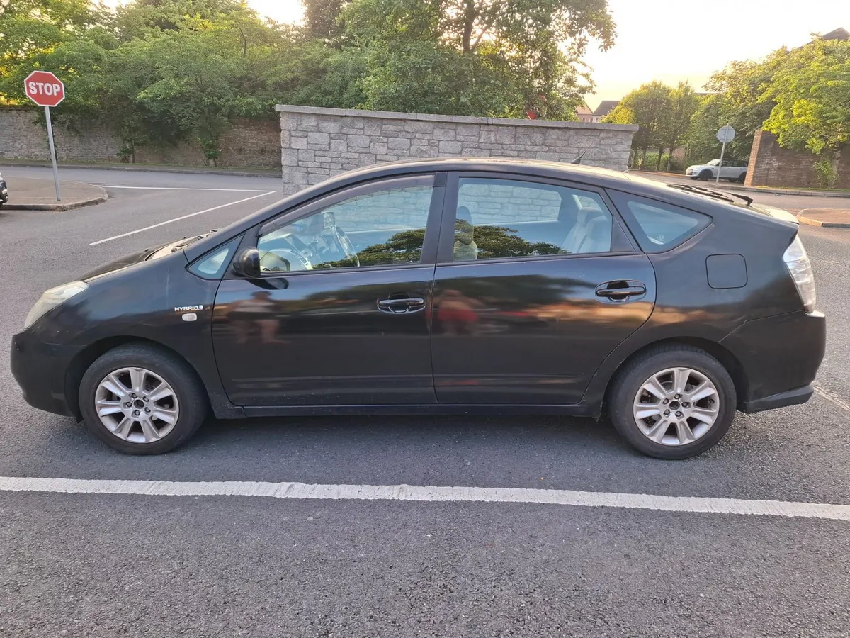Toyota Prius 2008 - Image 1