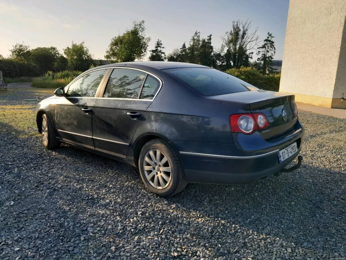Volkswagen Passat B6 2007 - Image 2