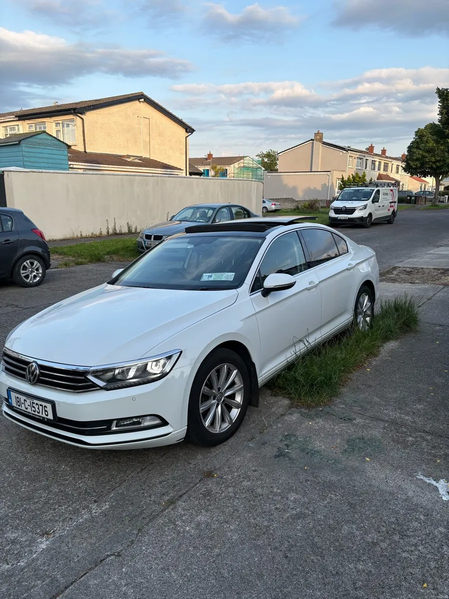 Volswagen Passat Automatic DSG - Image 2
