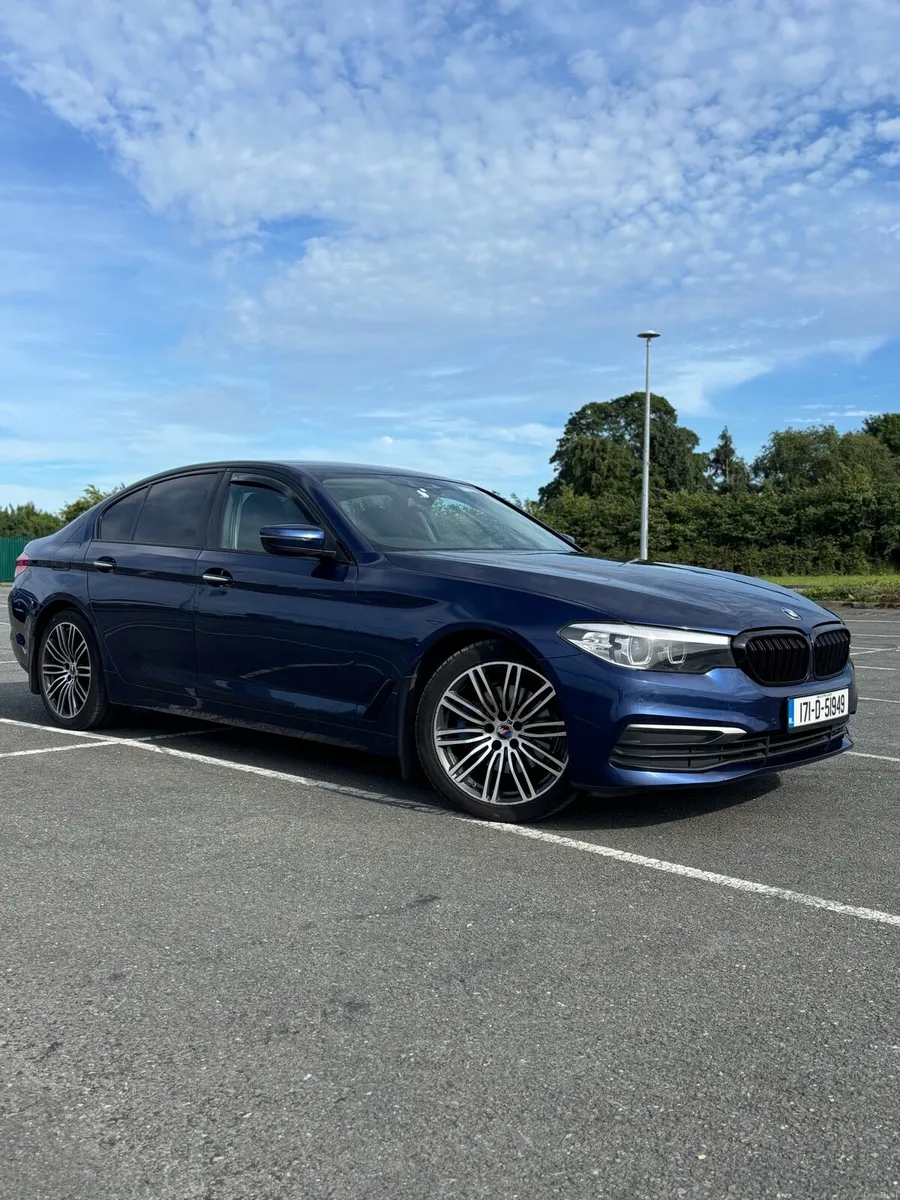 Car - Image 2