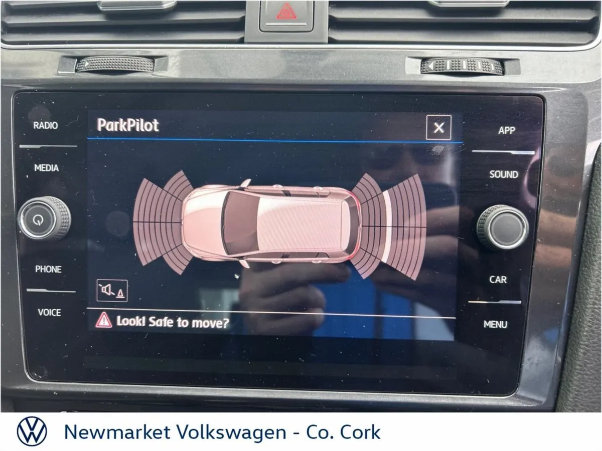 Volkswagen Golf 1.0TSI 5 DOOR 110BHP COMFORTLINE - Image 4