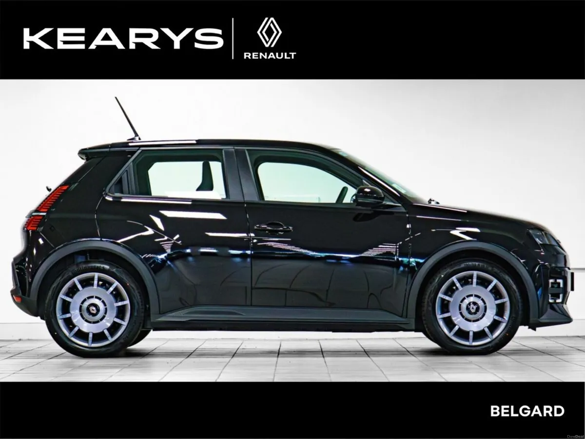 Renault 5 Order your 262 r5 Evolution 52kWh 120hp - Image 3