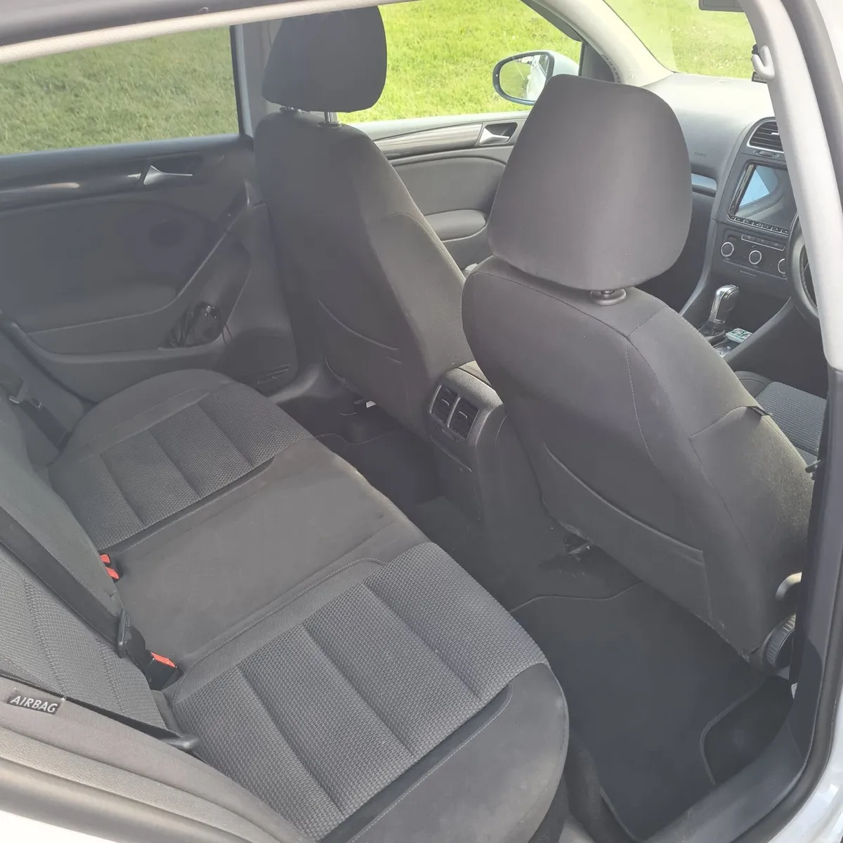 Volkswagen Golf 2012 - Image 4