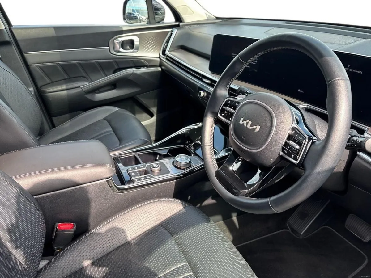 Kia Sorento 2.2d Auto Platinum Diesel 7 Seats - Image 6