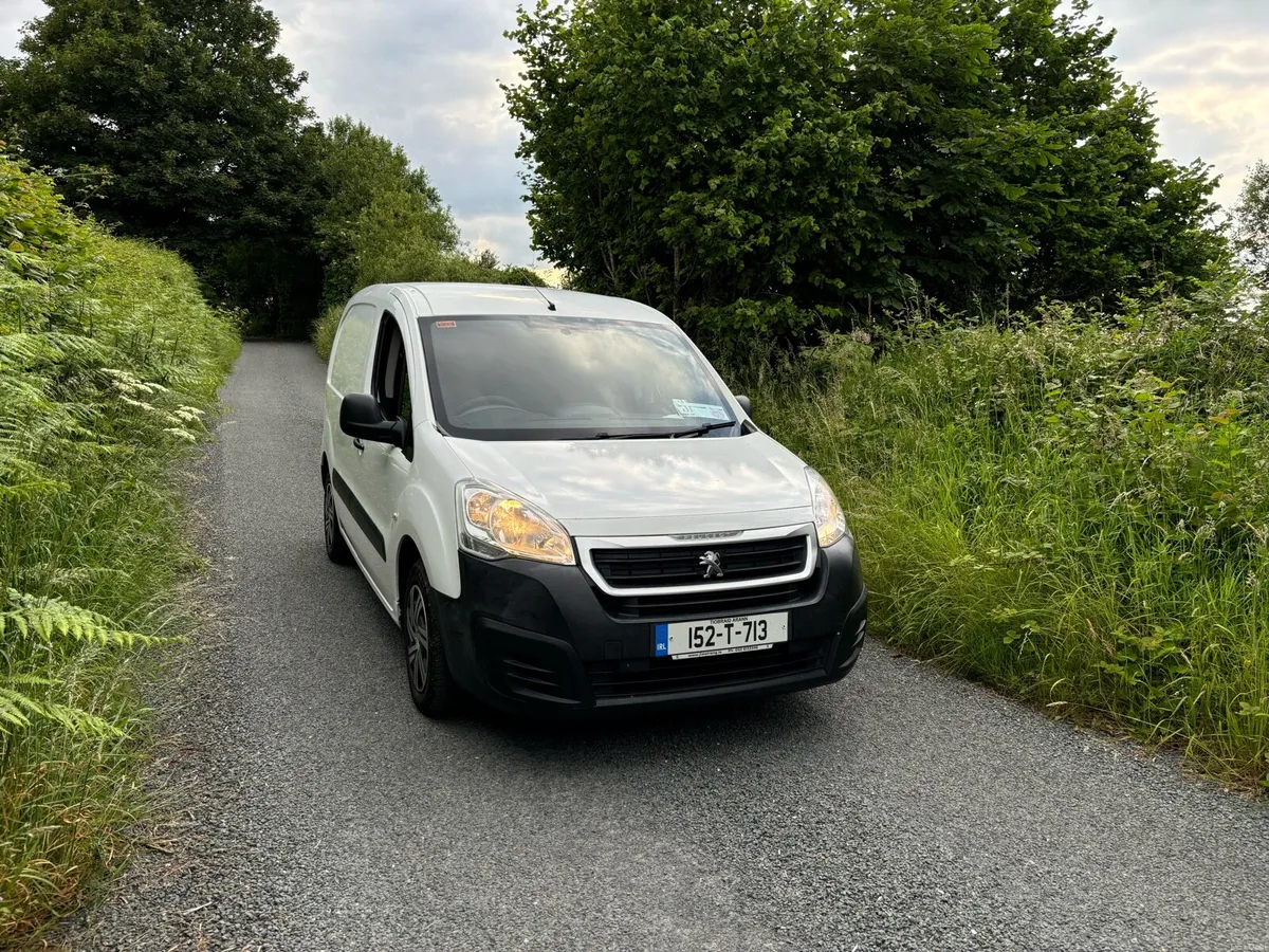 152 Partner Van *Low Mileage* - Image 2