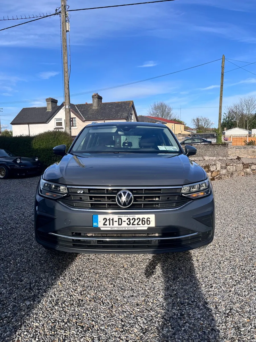 Volkswagen TIGUAN 2.0 TDI R Line Pack - Image 3