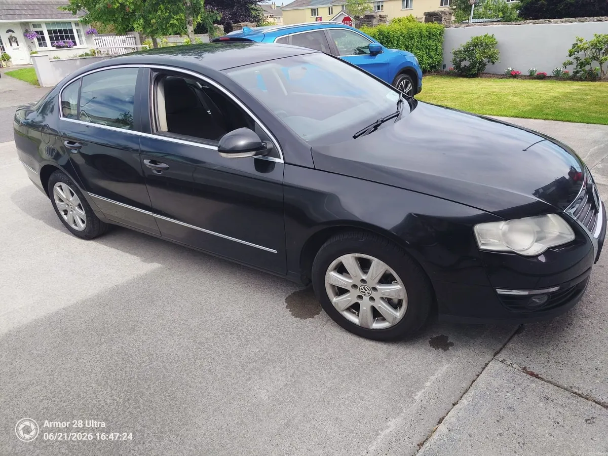 Volkswagen Passat 2007  1.9 TDI - Image 1