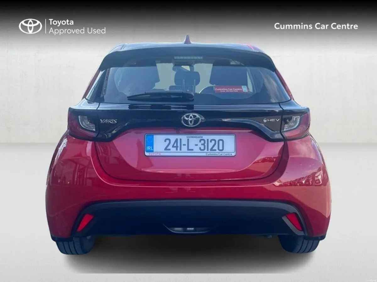 Toyota Yaris HYB 1.5 LUNA 115HP STUNNING CAR - Image 4