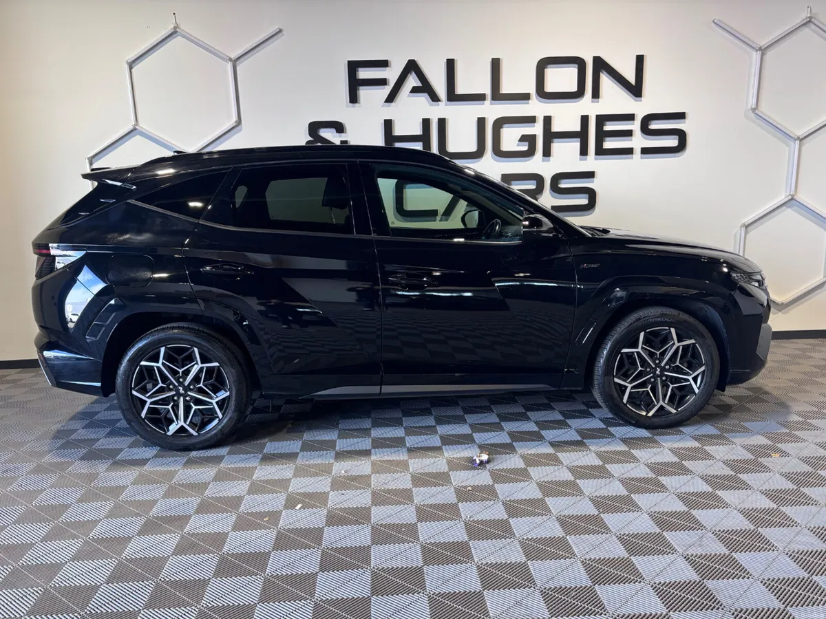 2023 HYUNDAI TUCSON N LINE T-GDI PHEV - Image 4