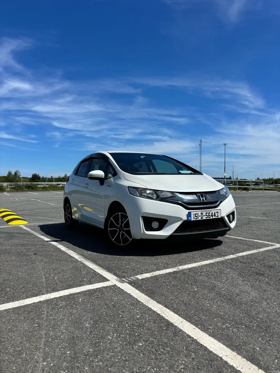 Car - Image 3