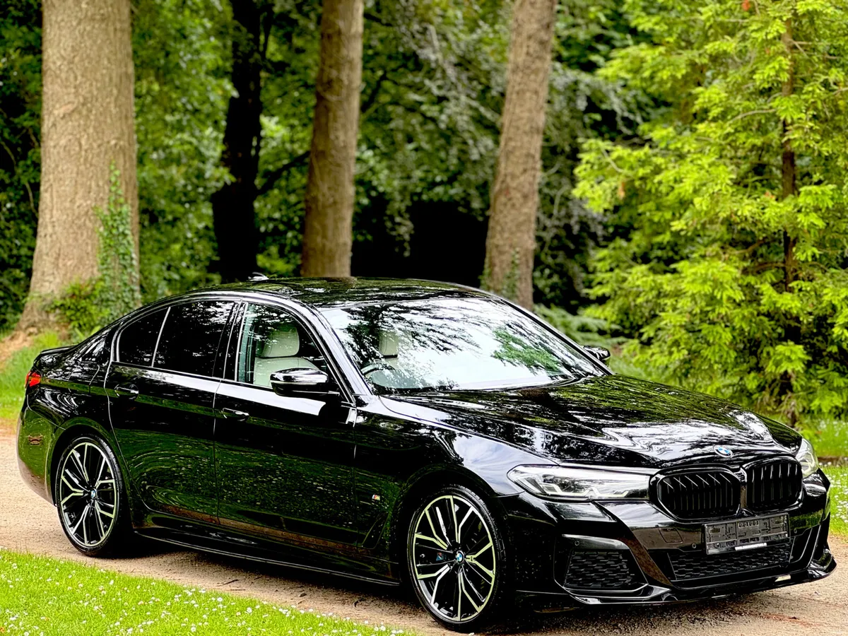 G30 LCI 520D MSPORT PLUS - Image 3