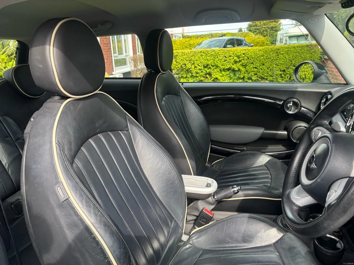 Mini Cooper S Automatic 08’ - Image 6