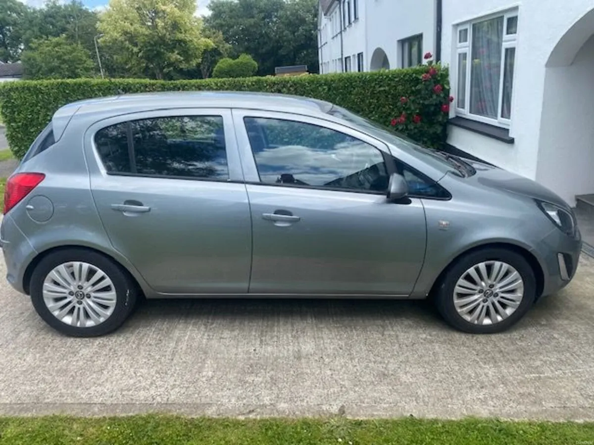 Opel Corsa 2014 - Image 1
