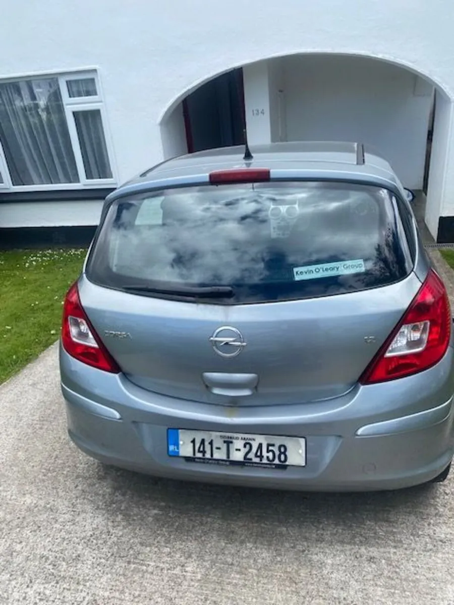 Opel Corsa 2014 - Image 2