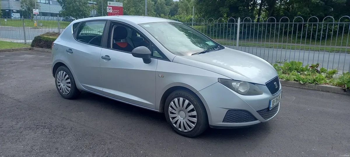 SEAT Ibiza 2010 - Image 1