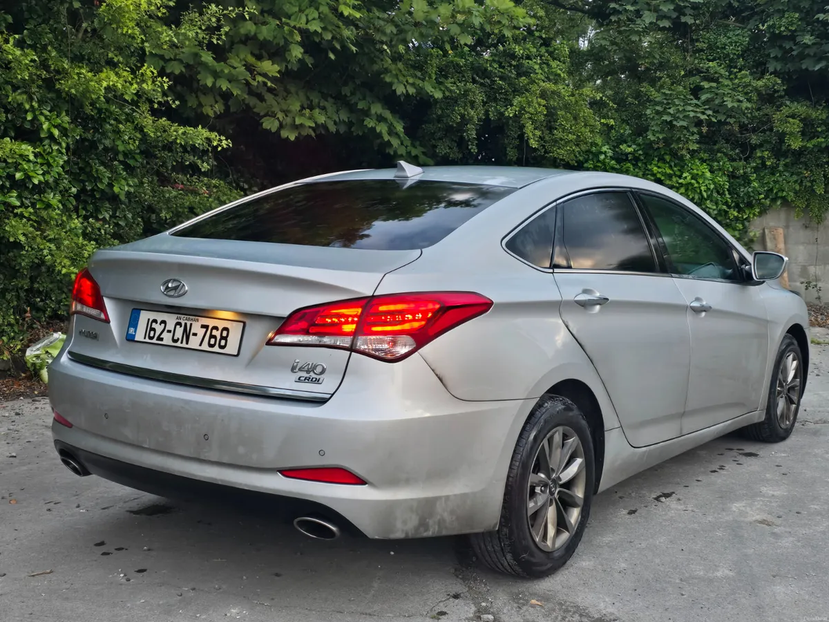 €4990 Hyundai i40 2016 diesel ⛽️ nct&tax €4990 - Image 6