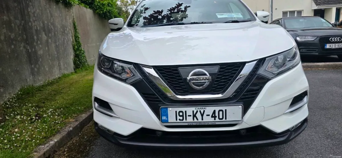 Qashqai 1.2 Petrol 2019 - Image 1