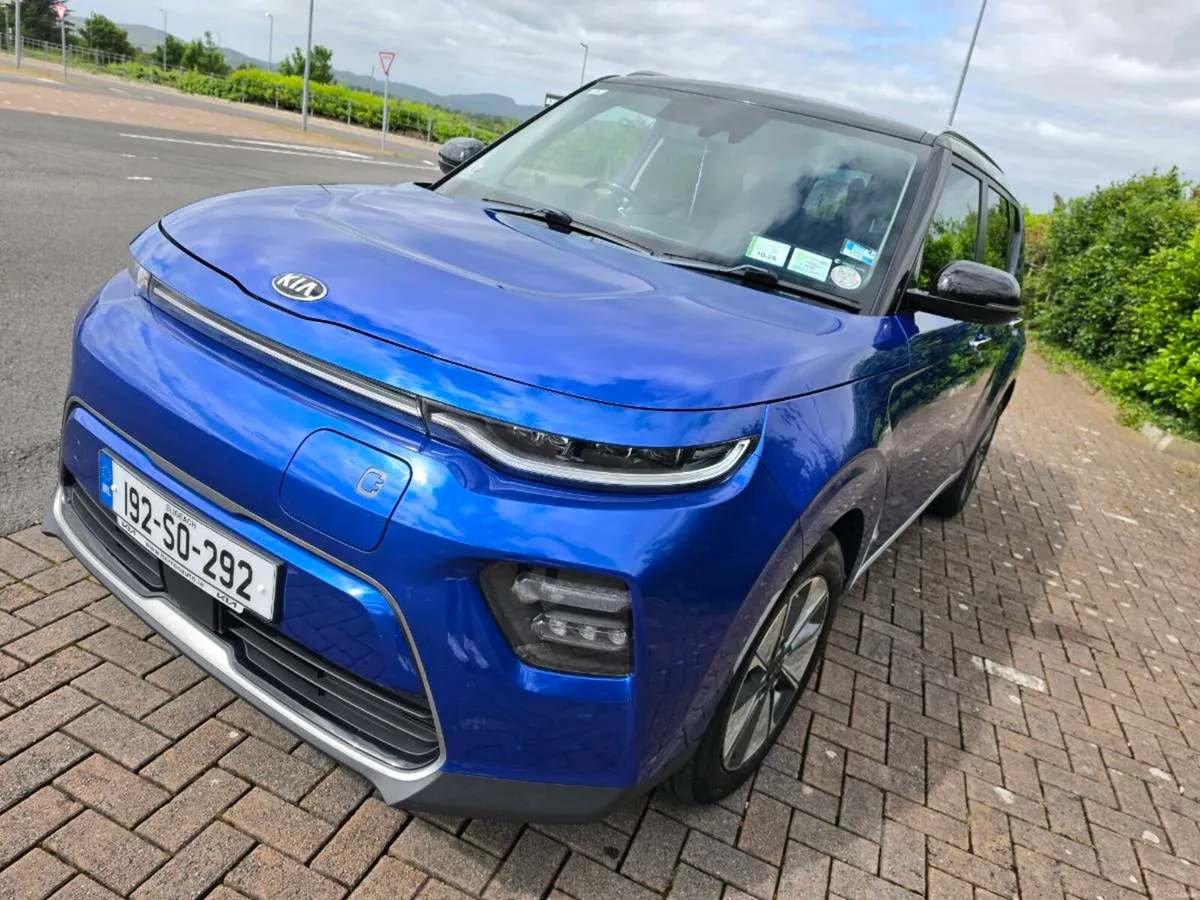 kia e soul car - Image 2