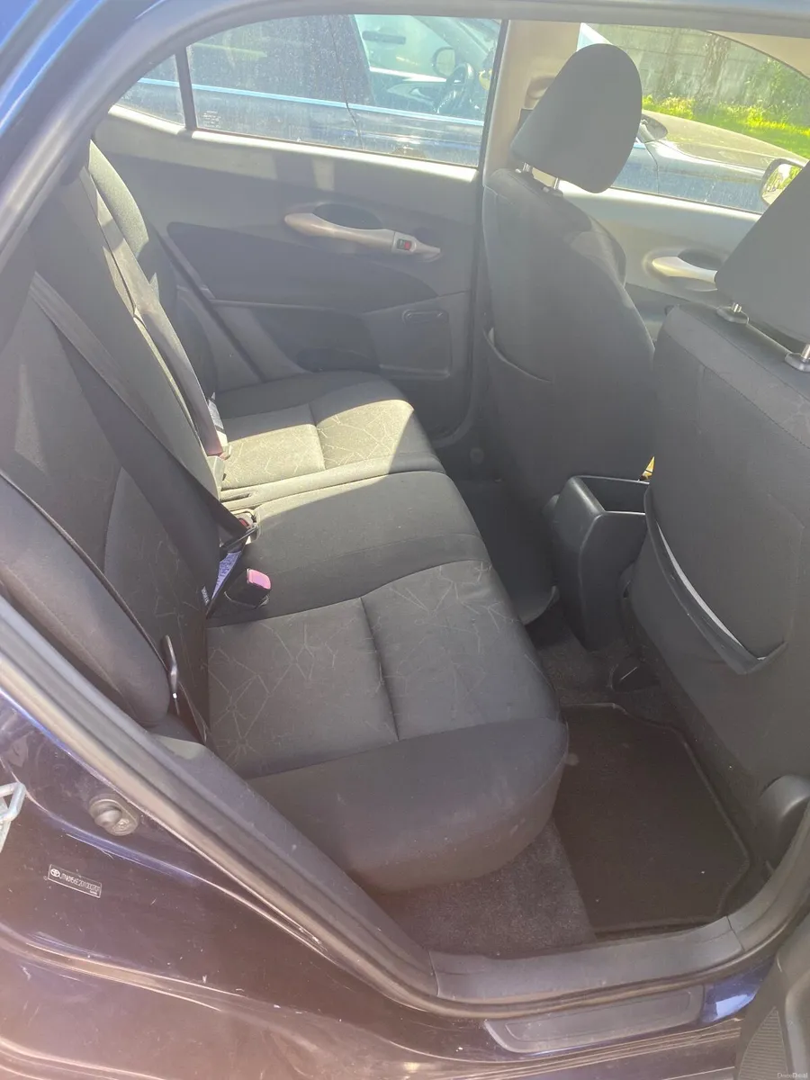 Toyota Auris 2007 - Image 3