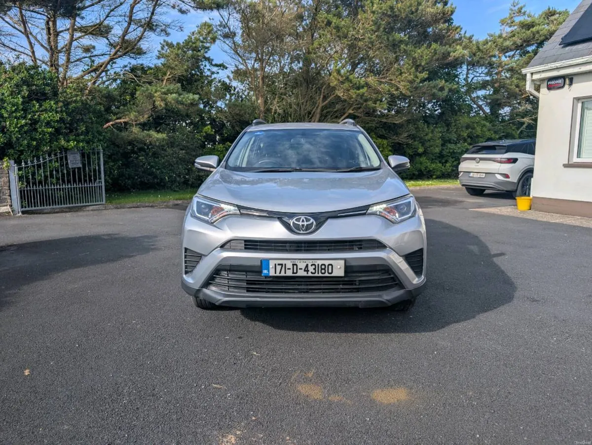 2017 Toyota Rav4 2.0 Diesel Fully Serviced - Image 6