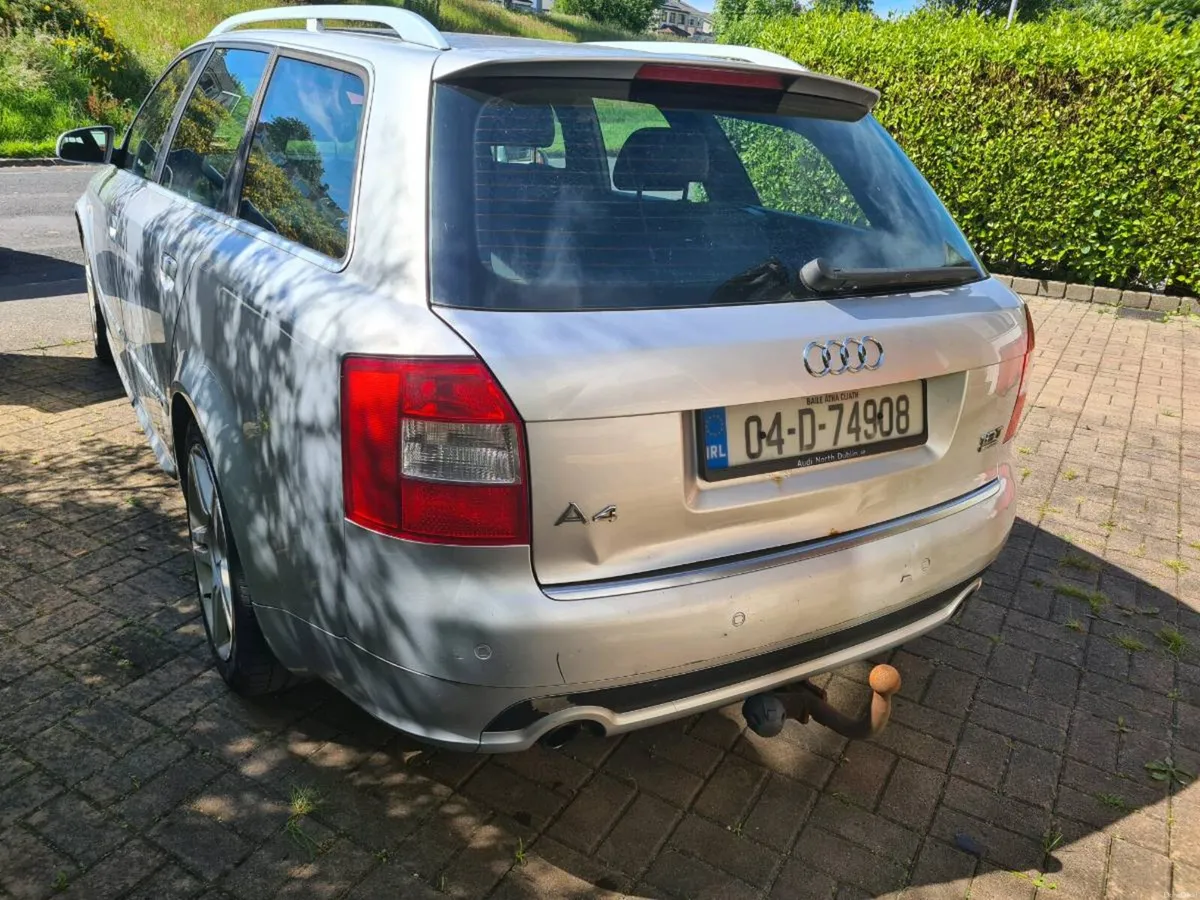 Audi A4 Quattro SLine Avant - Image 3