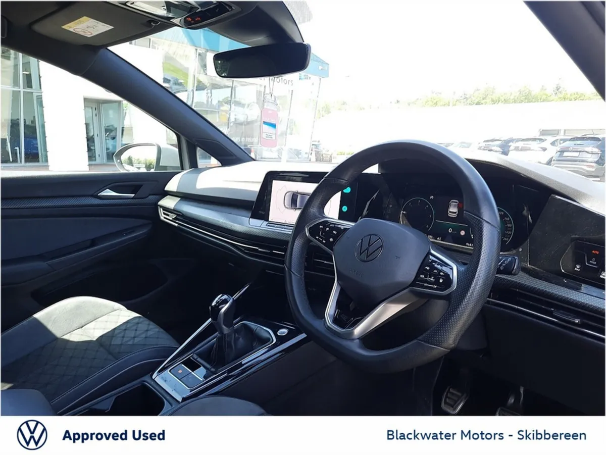 Volkswagen Golf 2.0TDI 150BHP R-LINE WITH ALLOY WH - Image 4