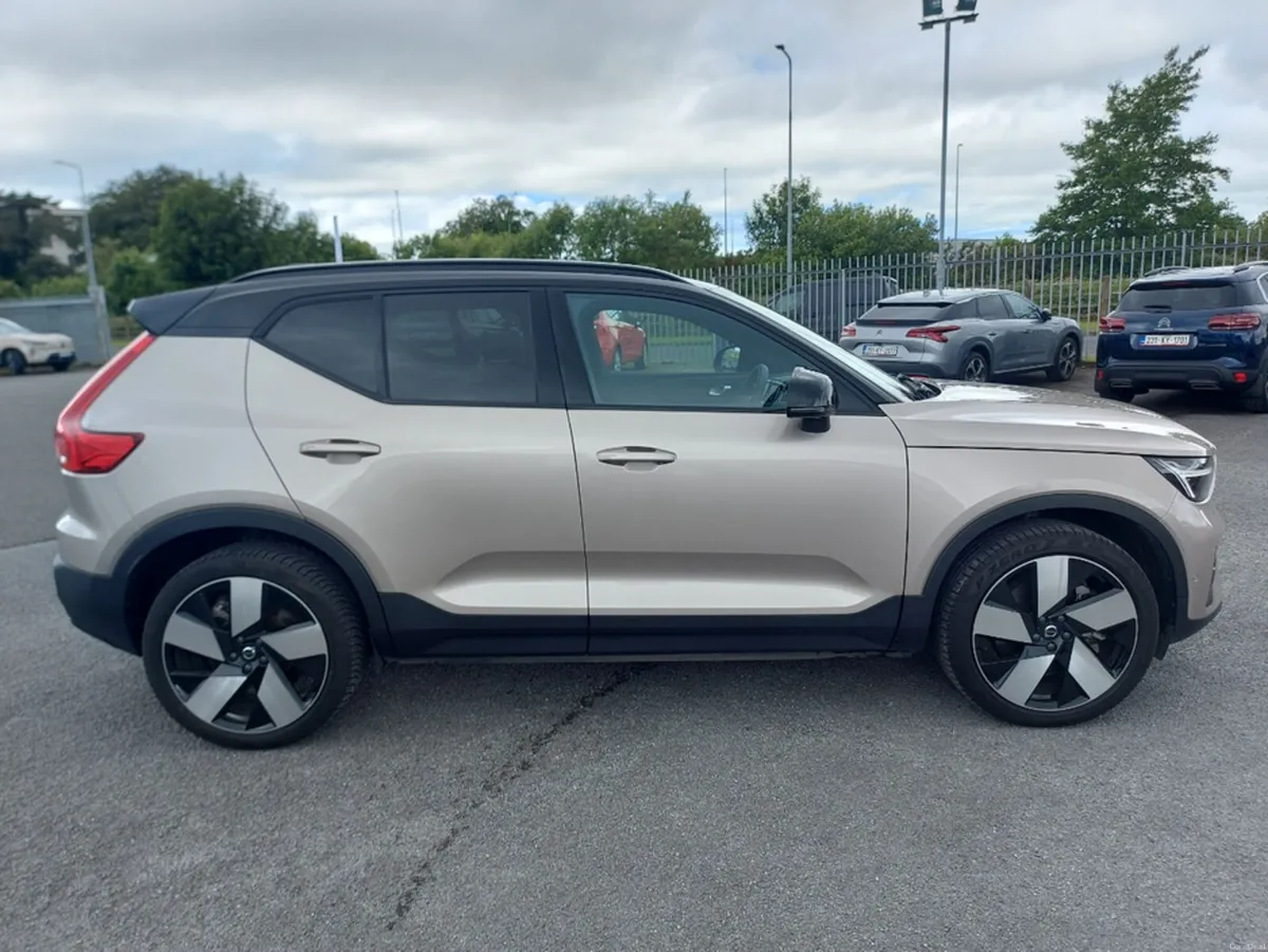 Volvo XC40 RCHRG ULTIMATE EX-T RNG 5DR A - Image 4