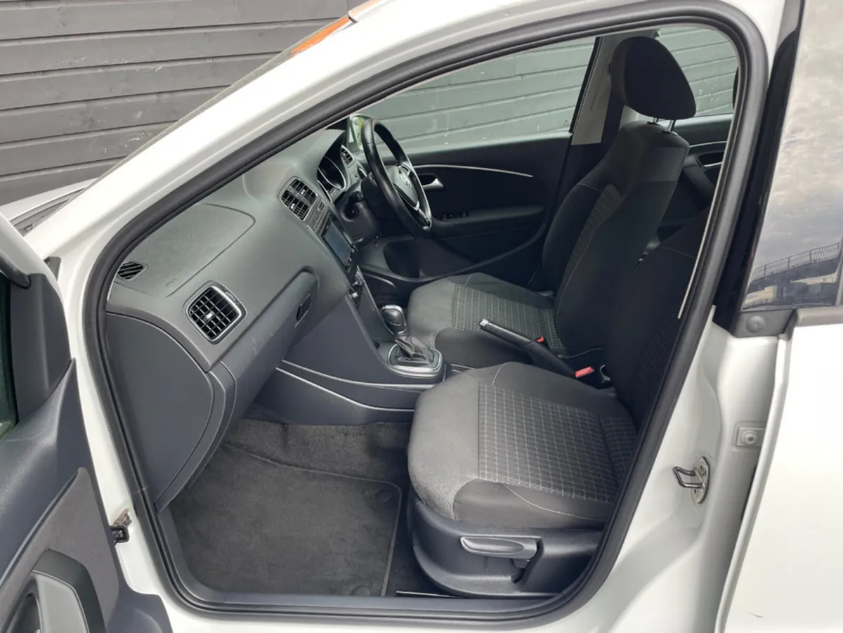 Volkswagen Polo 1.2 TSI AUTO - Image 6