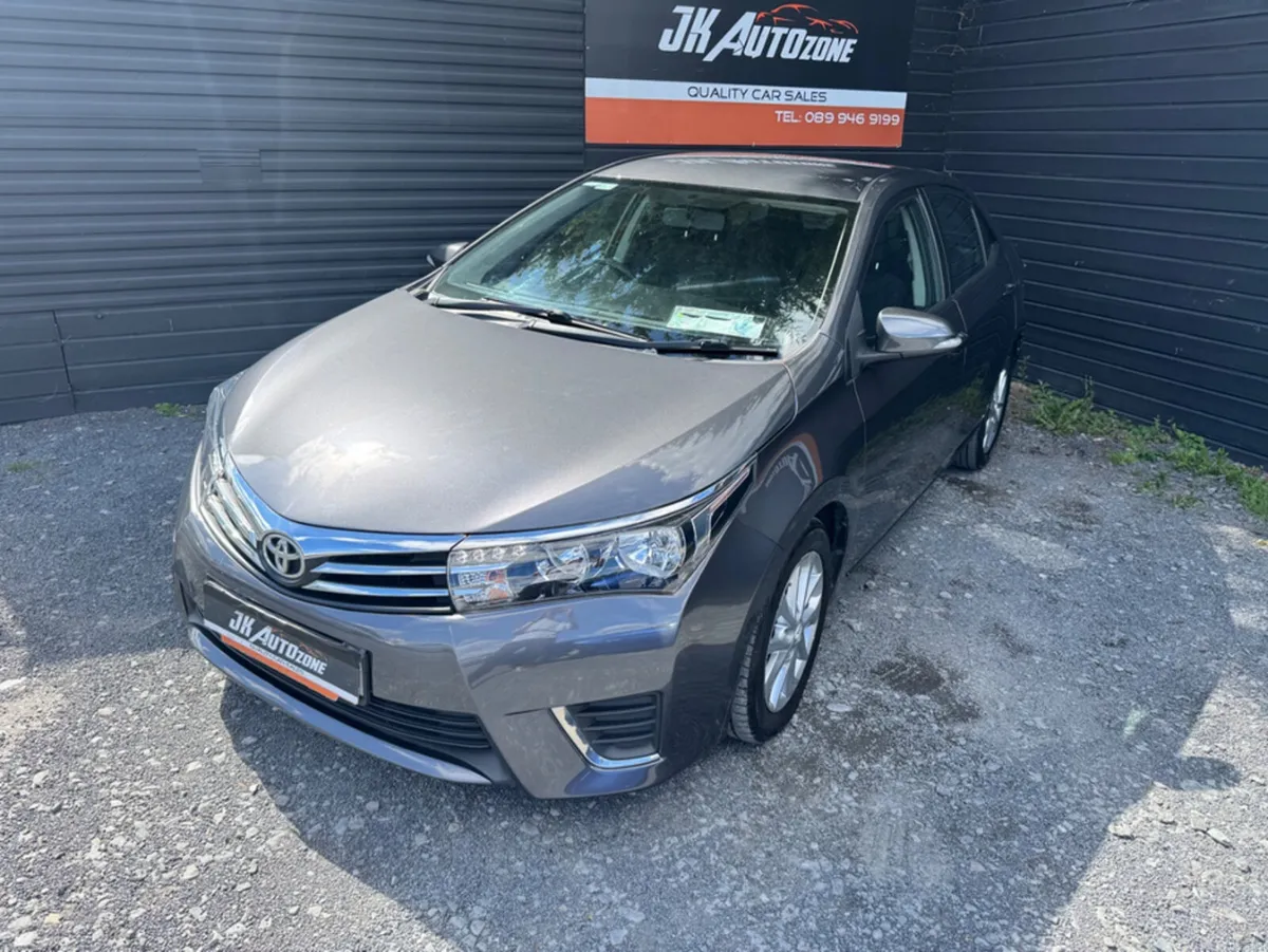 Toyota Corolla 1.4 D-4D AURA - Image 3