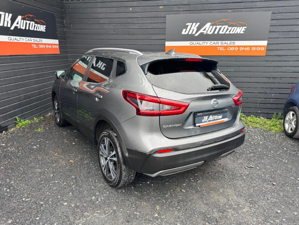 Nissan Qashqai 1.2 N-CONNECTA 5DR - Image 6