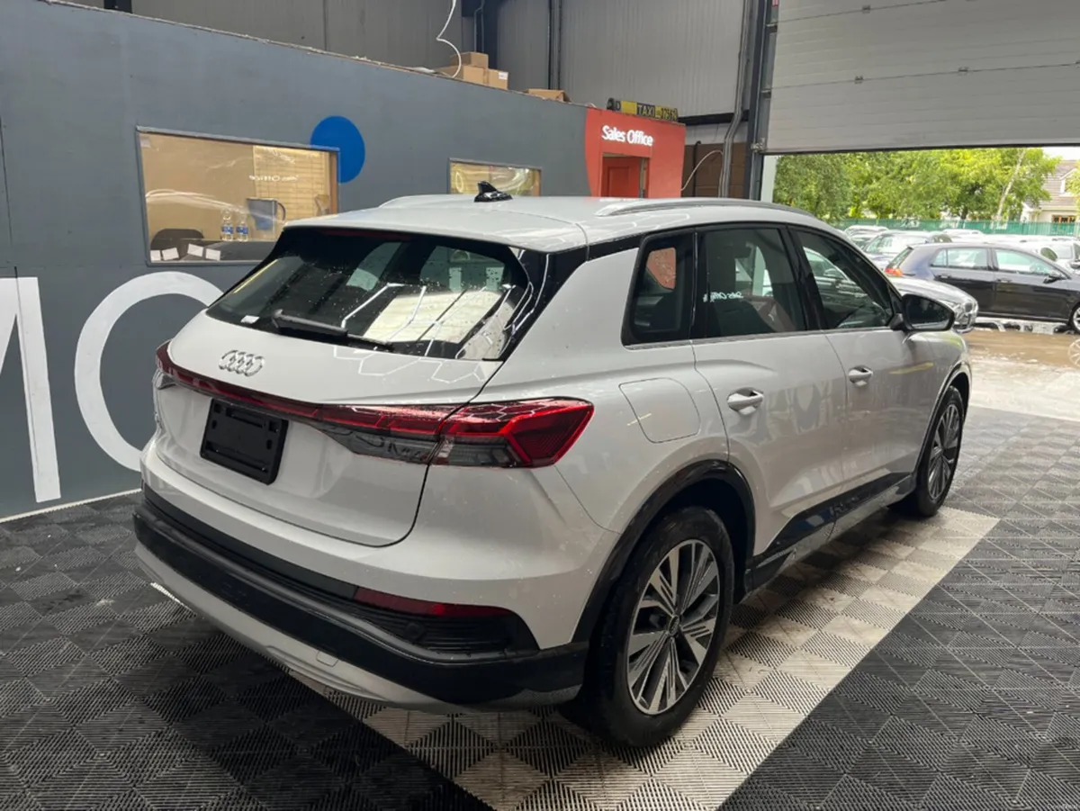 Audi Q4 e-tron 2025 AUDI Q4 E-TRON 45 ADVANCED AUT - Image 2