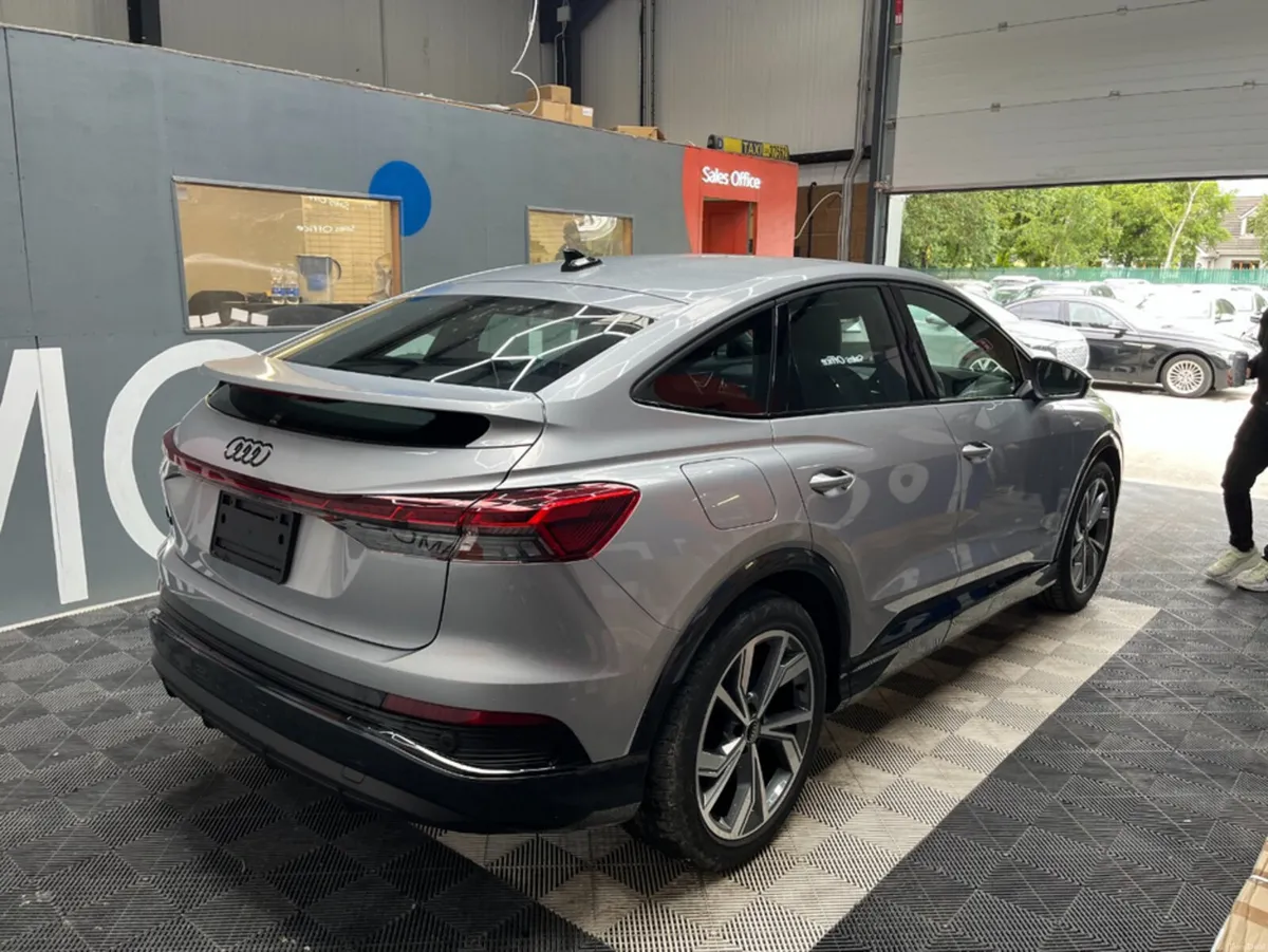 Audi Q4 e-tron 2025 AUDI Q4 SPORTBACK E-TRON AUTOM - Image 2