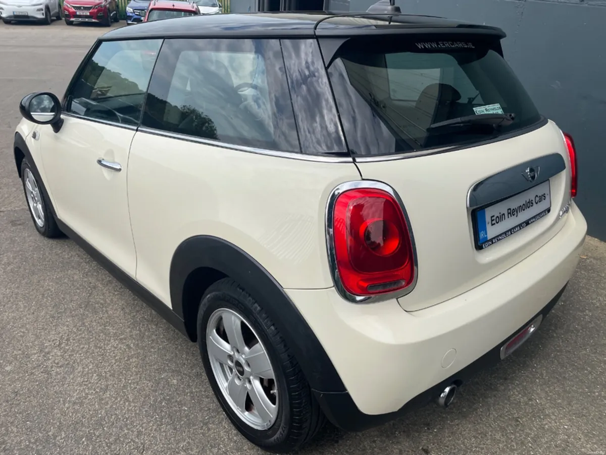 Mini Cooper D 2DR COOPER AS NEW. LOW KMS! - Image 6