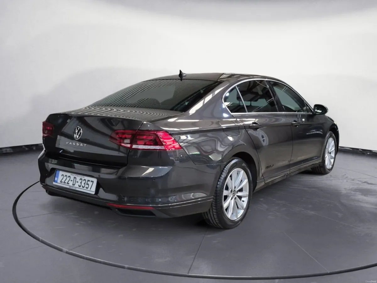 Volkswagen Passat BUSINESS 2.0 TDI D7F 122 4DR AUT - Image 5