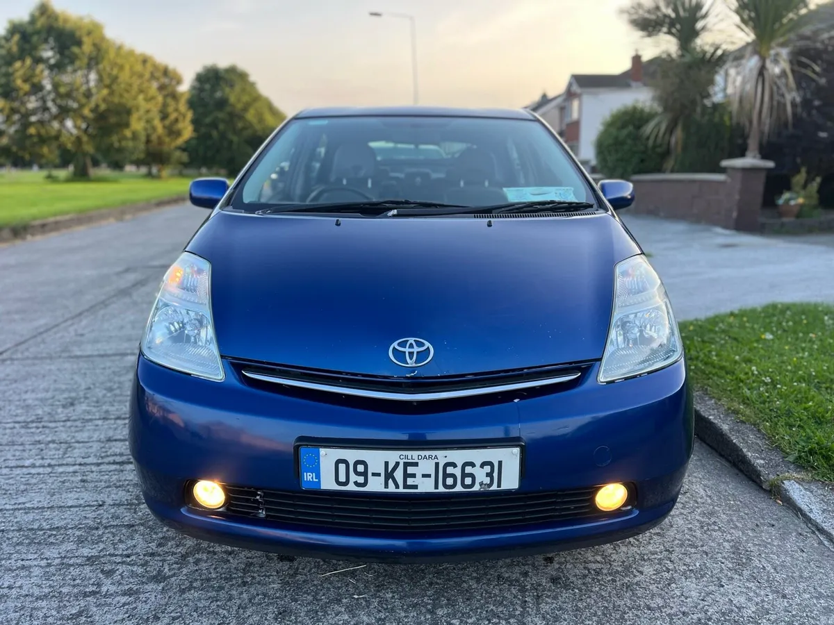 Toyota Prius 1.5 hybrid - Image 3
