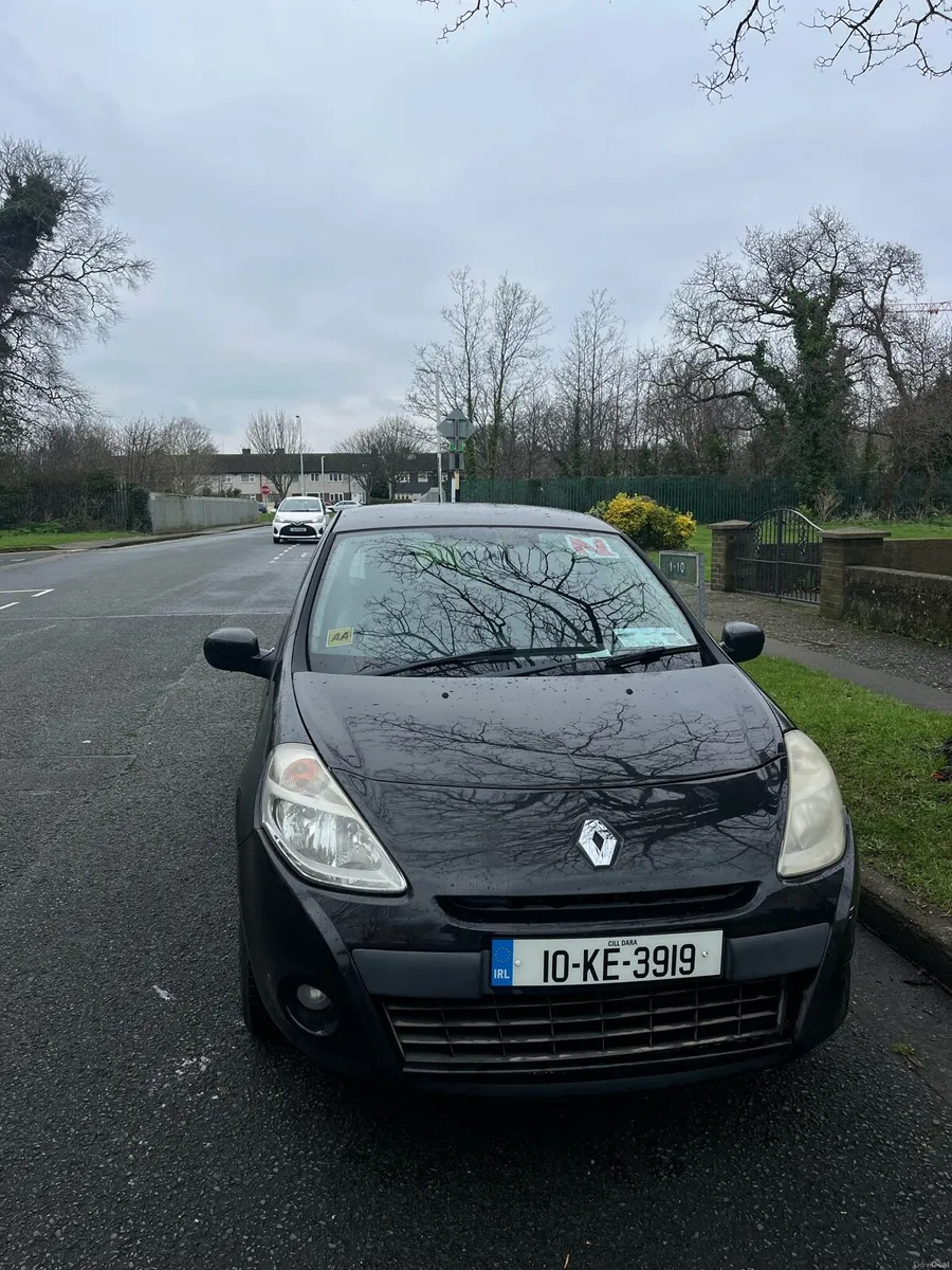 Renault clio 2010 - Image 1