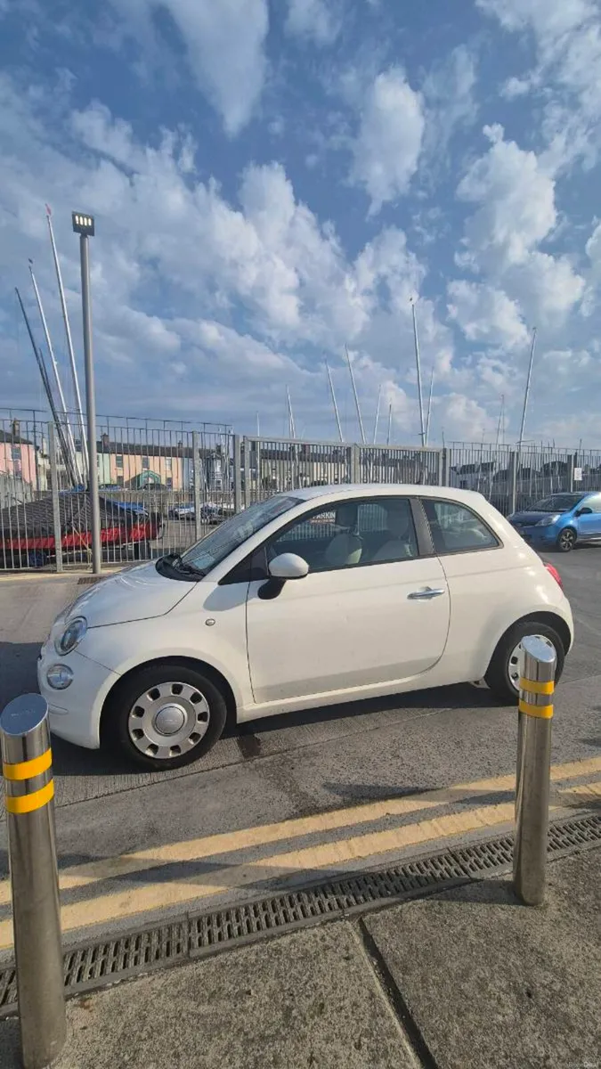 FIAT 500 AUTOMATIC 2018 Excellent Condition low Km - Image 4