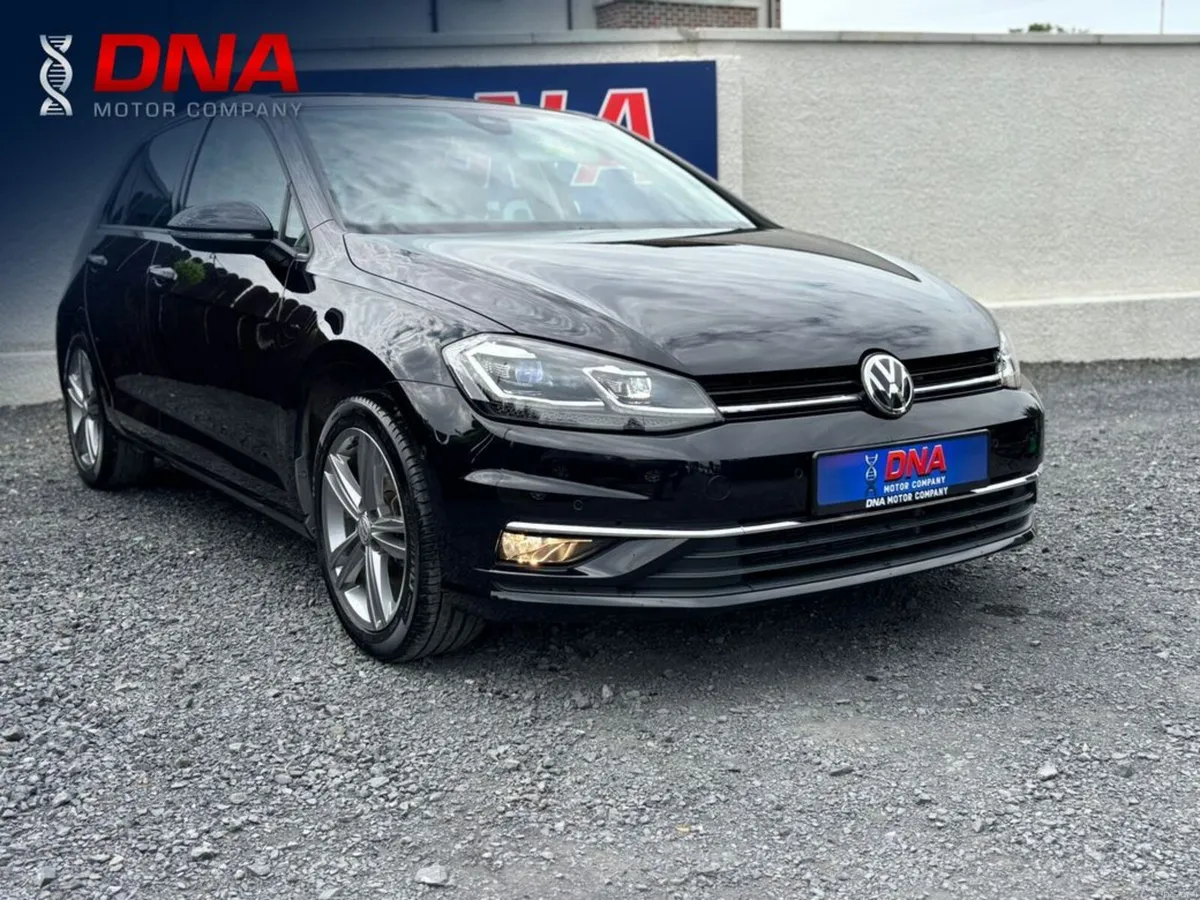 Volkswagen Golf HIGHLINE - LOW KMS - Image 1