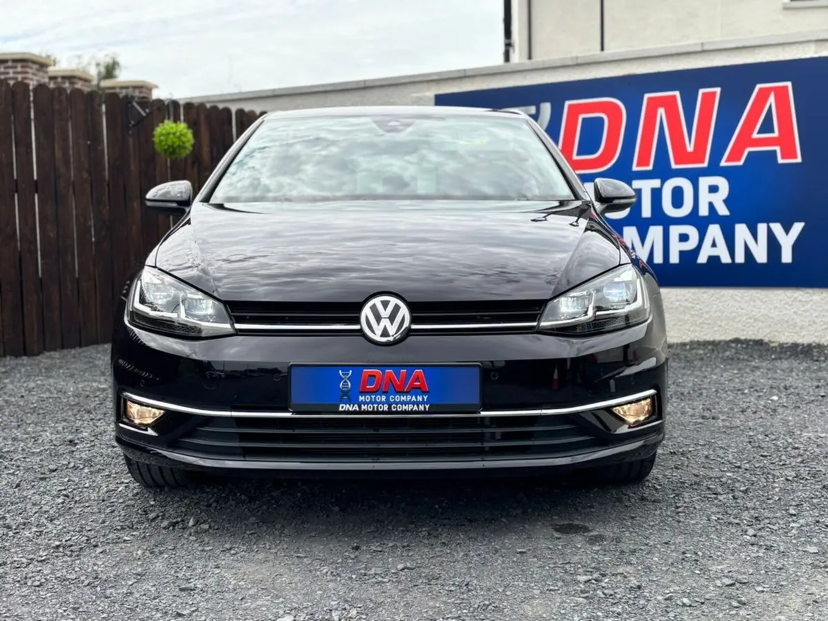 Volkswagen Golf HIGHLINE - LOW KMS - Image 2