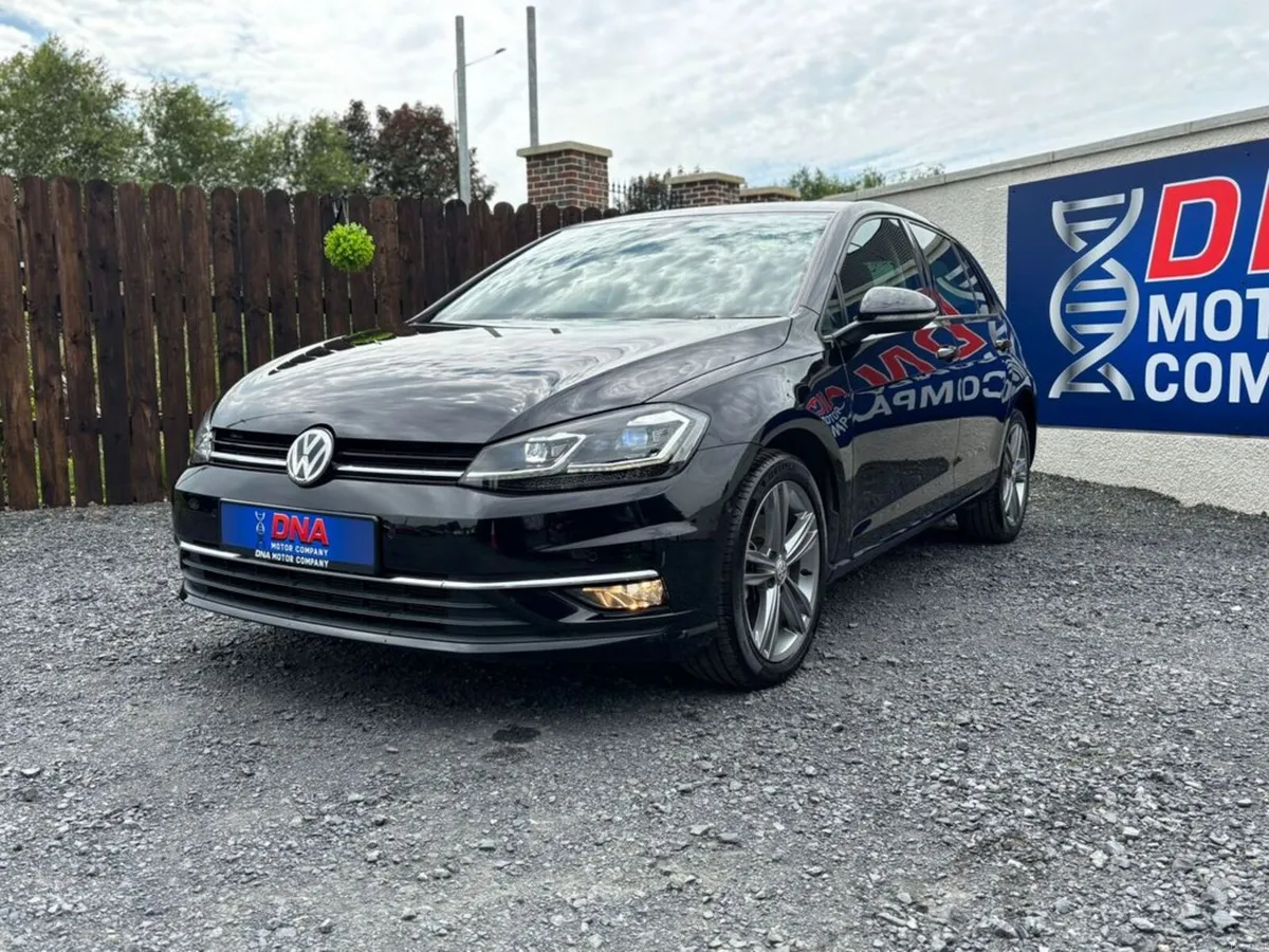 Volkswagen Golf HIGHLINE - LOW KMS - Image 3