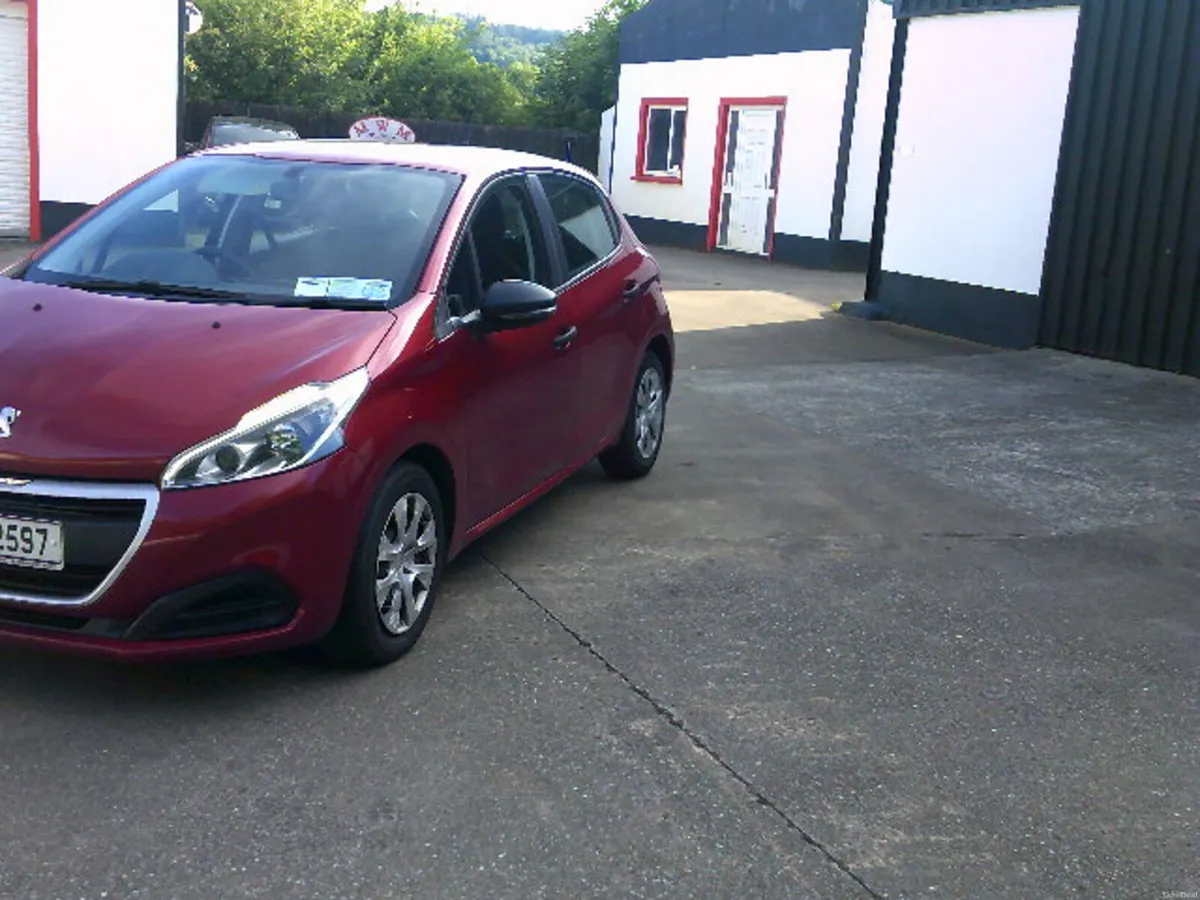 Peugeot 208 2016---LOW  INSURANCE - Image 3