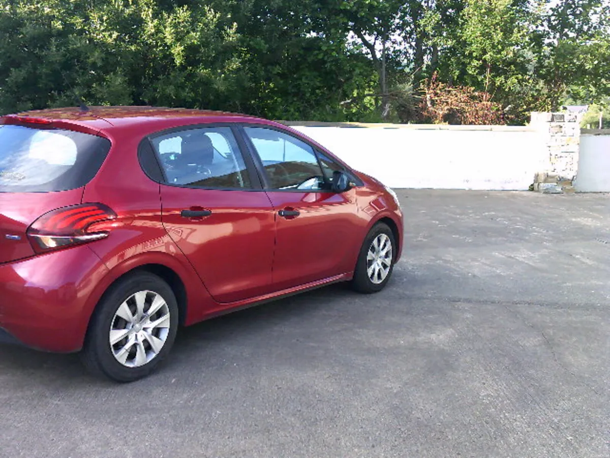 Peugeot 208 2016---LOW  INSURANCE - Image 6